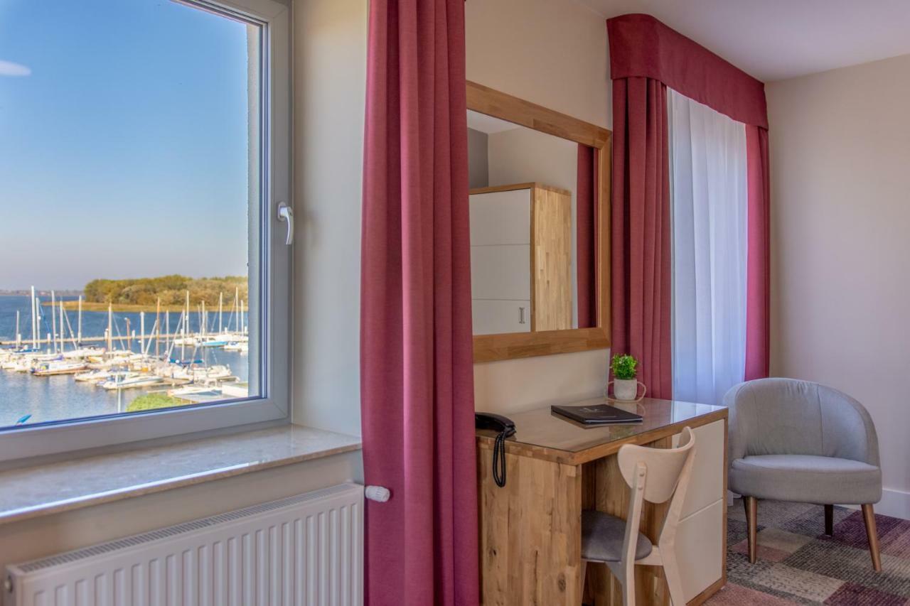 Marina Pallatium Premium Floor Kamien Pomorski Extérieur photo